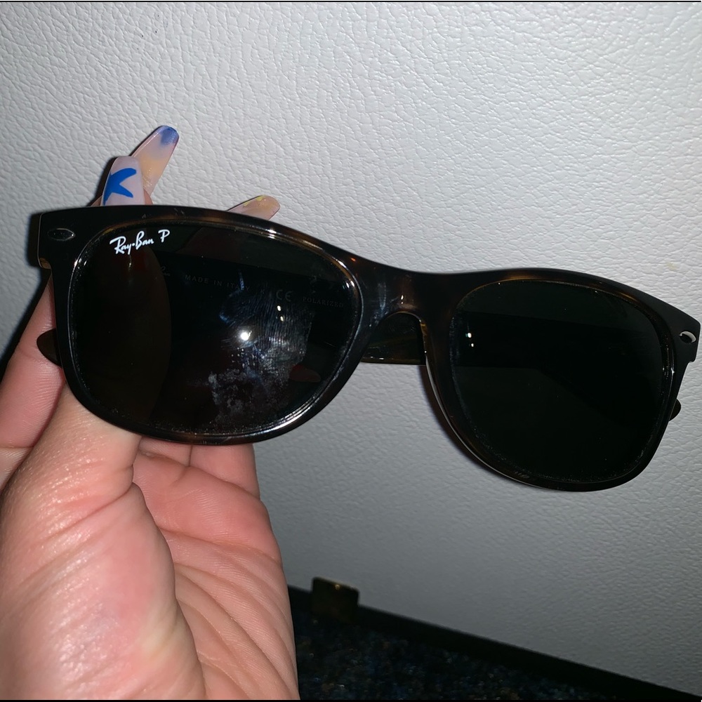 RayBan wayfarer sunglasses